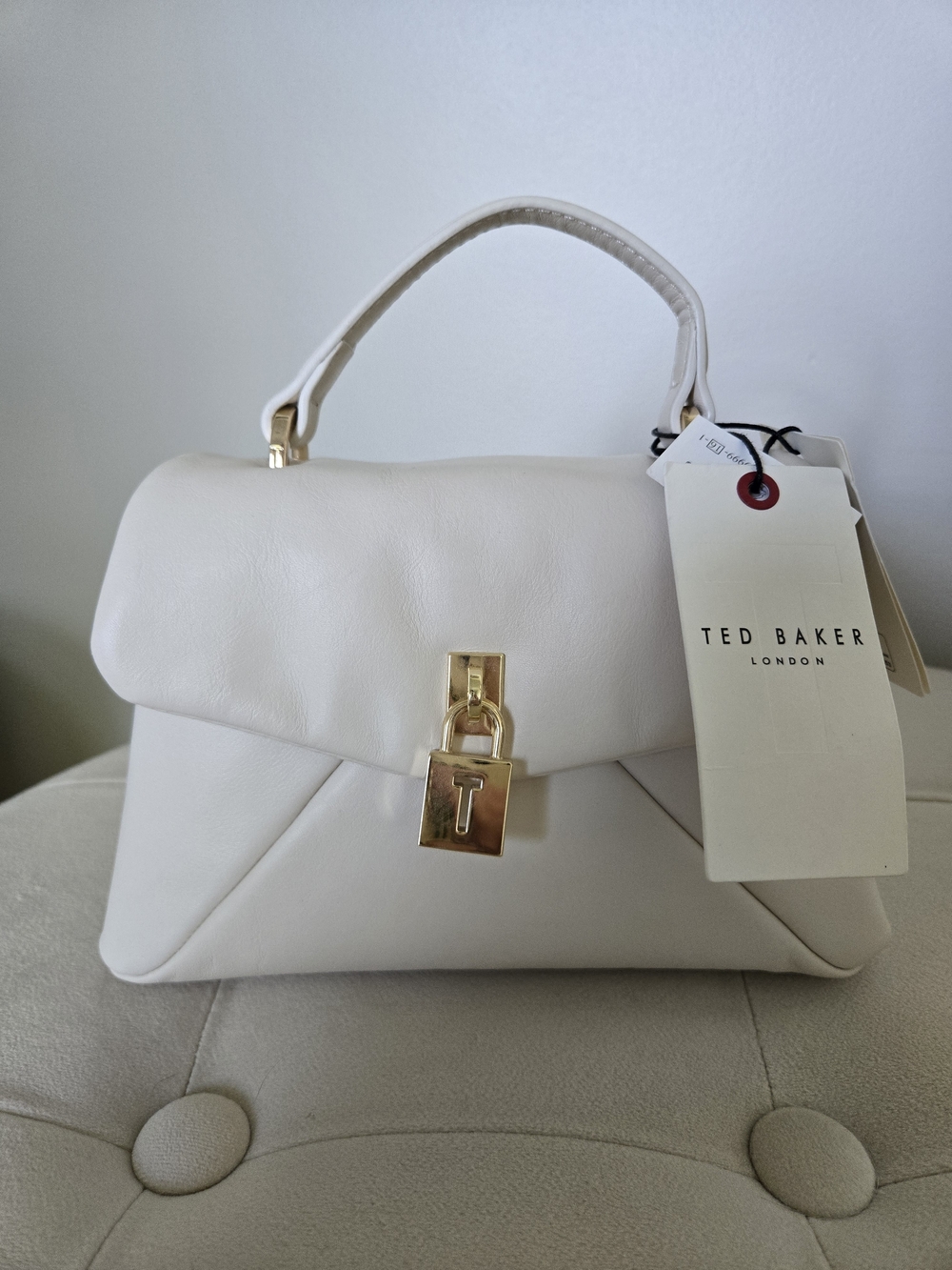 Ted Baker London Poppy Cream Crossbody Bag with Gold Chain NWT